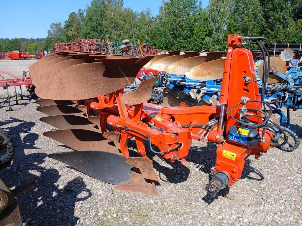 Kuhn Vari-Master 123 محاريث عكسية