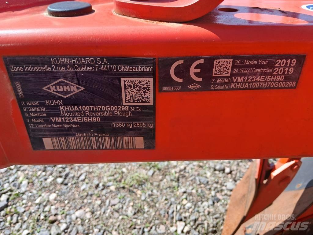 Kuhn Vari-Master 123 محاريث عكسية