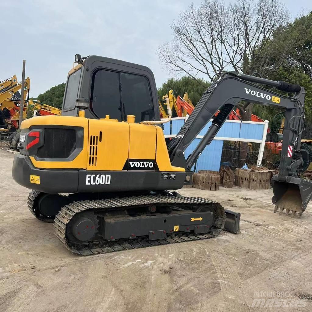 Volvo EC 60 D حفارات صغيرة أقل من 7 طن (حفارات صغيرة)