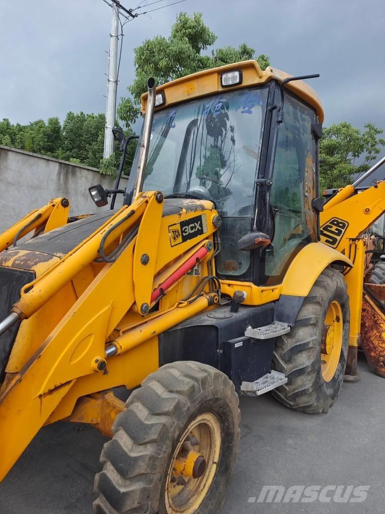 JCB 3 CX لوادر ذات جرافات عكسية