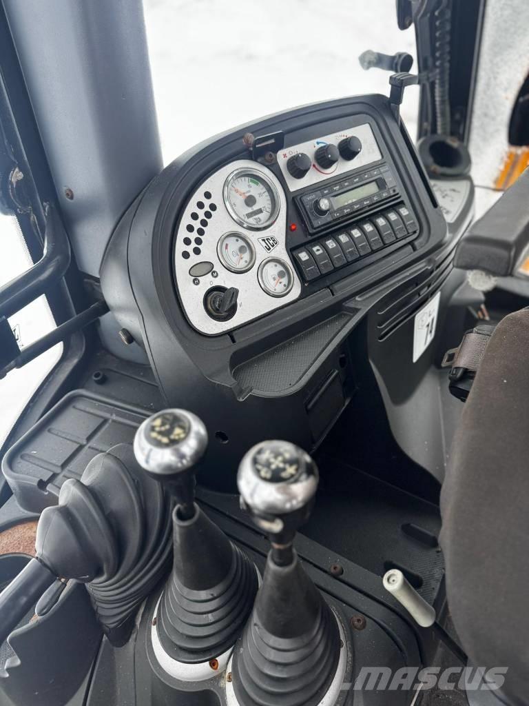 JCB 3 CX Contractor لوادر ذات جرافات عكسية