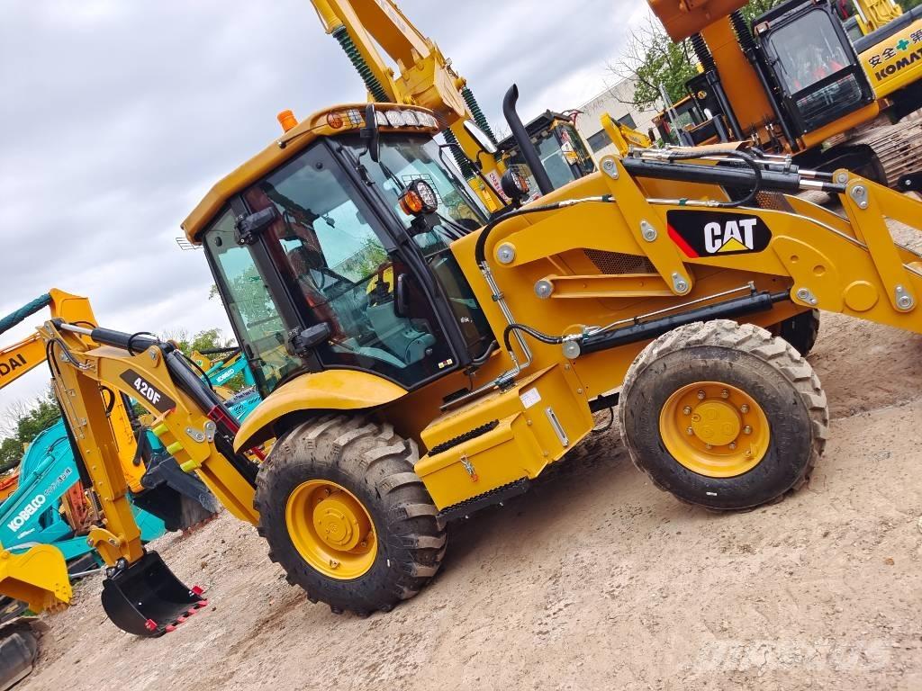 CAT 420 F لوادر ذات جرافات عكسية