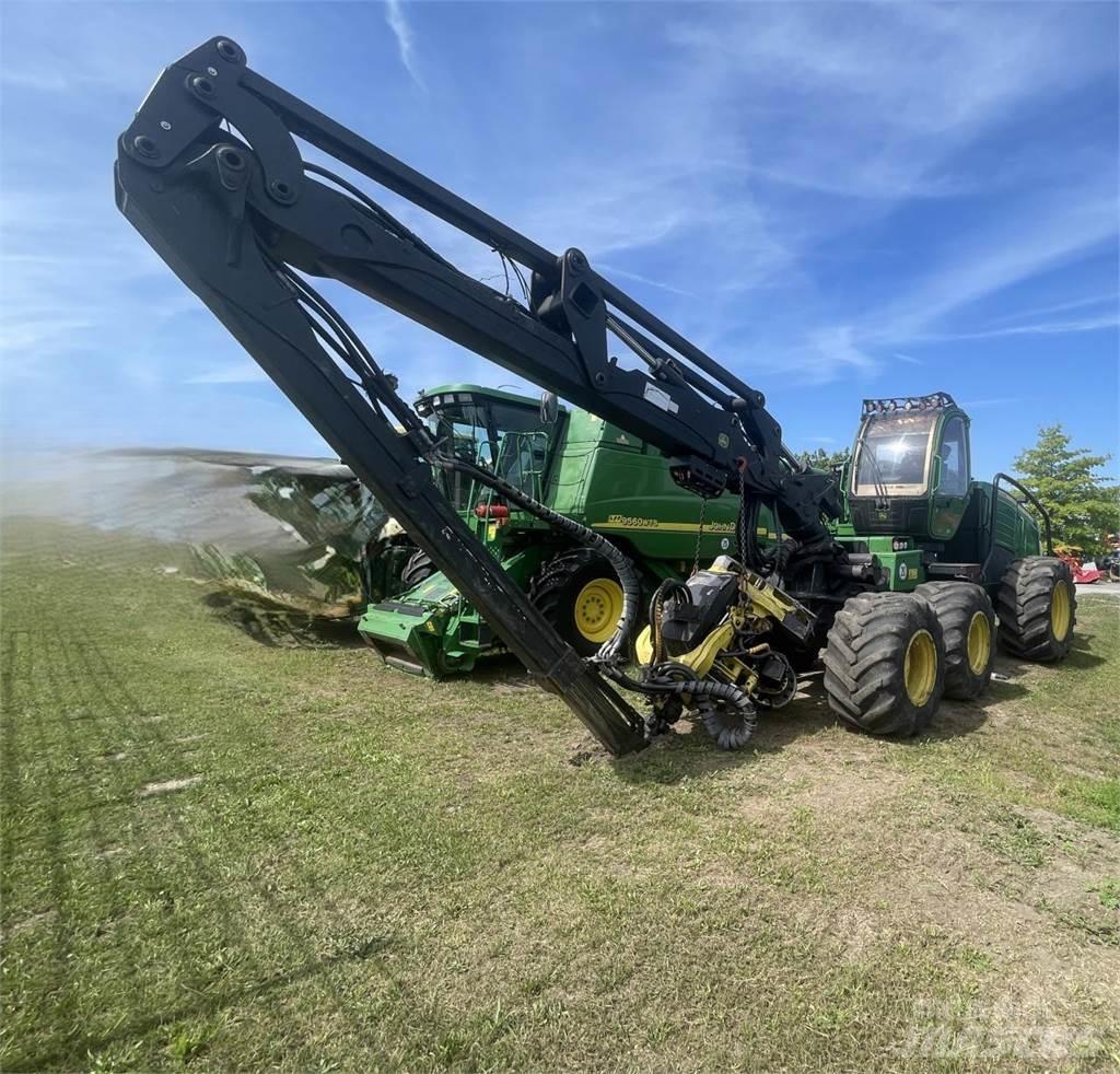 John Deere 1270 E حصادات