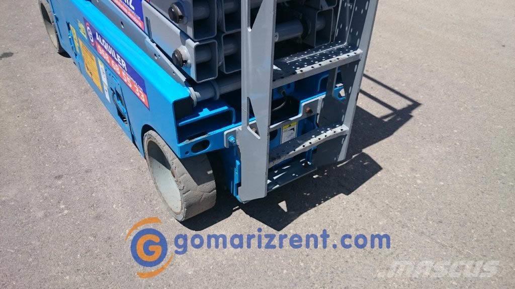 Genie GS 2632 رافعات مقصية الشكل