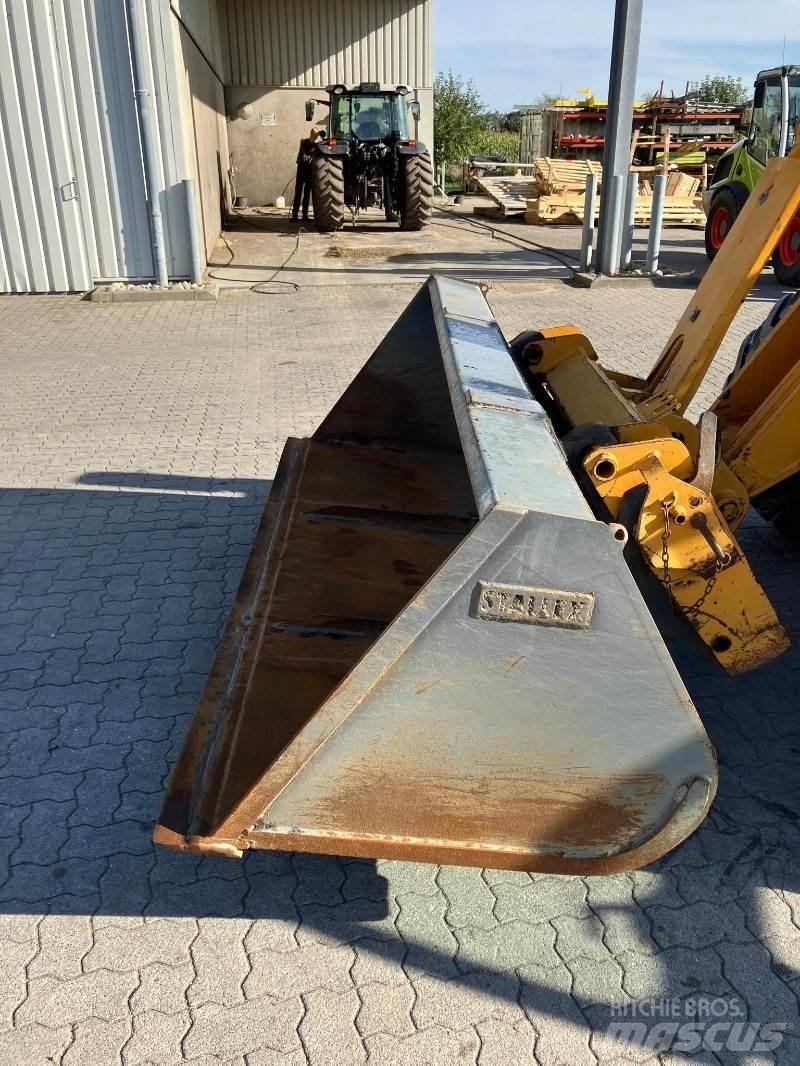 JCB 530-70 مناولات متداخلة
