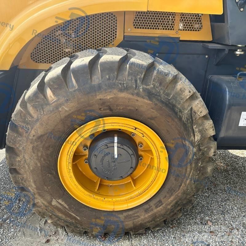 XCMG XS263J مداحل أحادية الأسطوانة