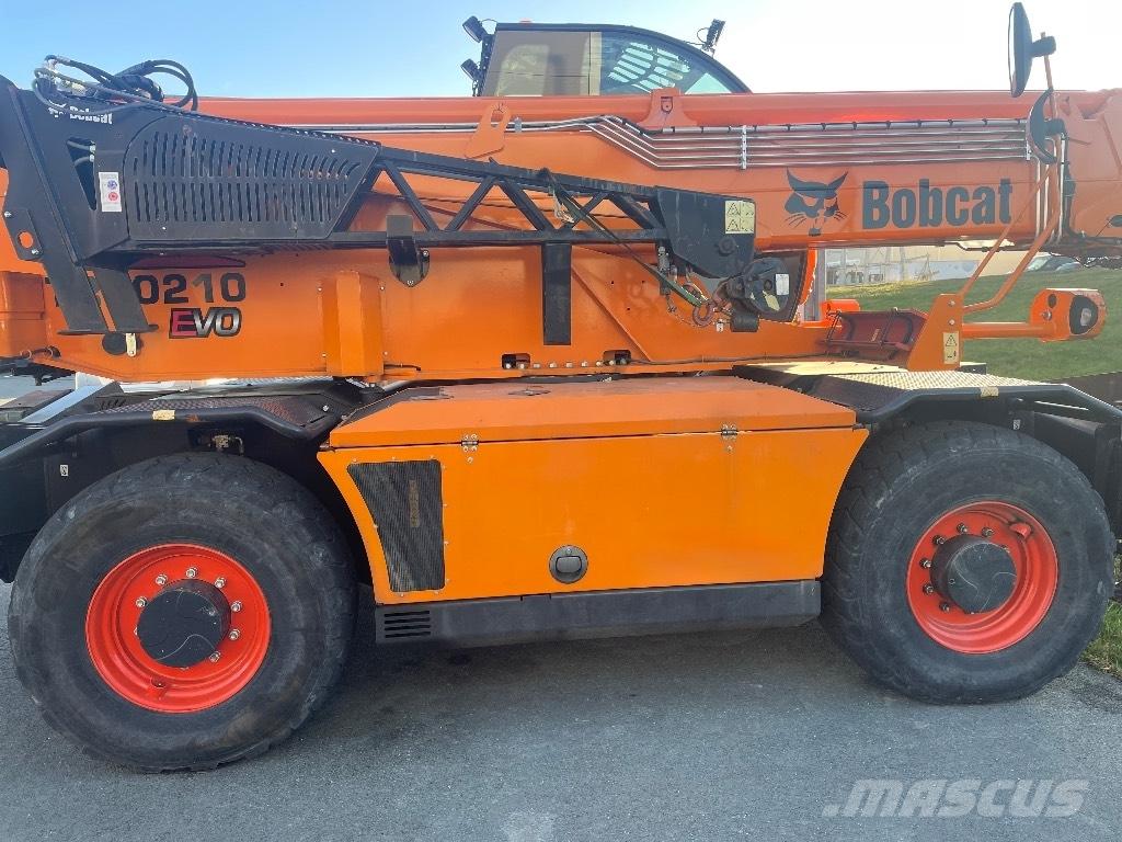 Bobcat TR 50.210 EVO مناولات متداخلة