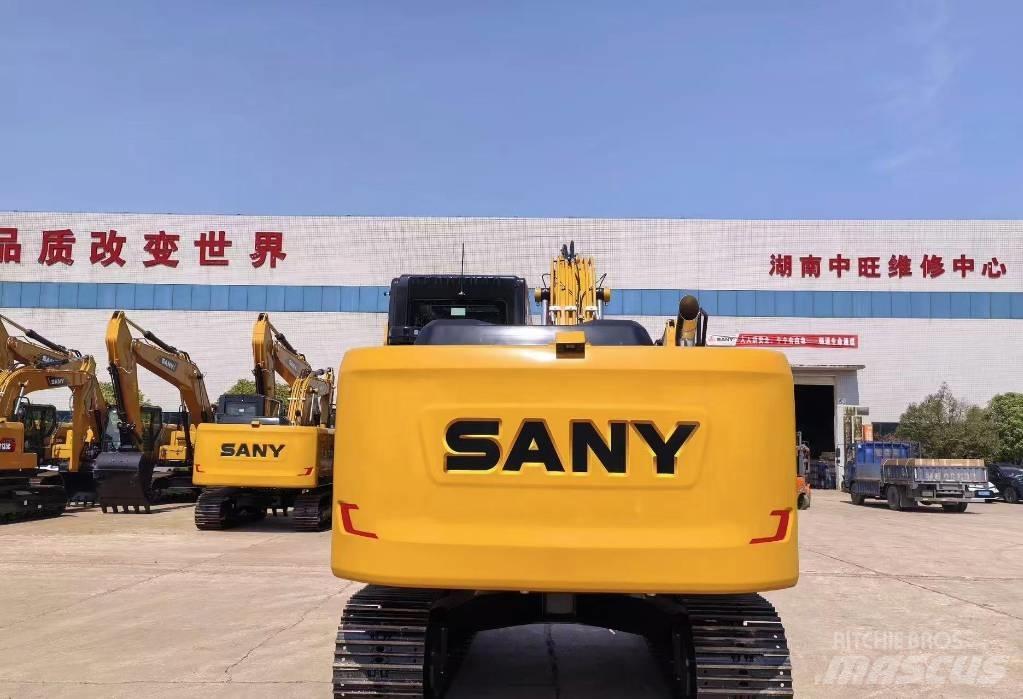 Sany SY 135 حفارات زحافة