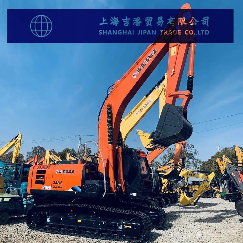 Hitachi ZX 240 حفارات زحافة