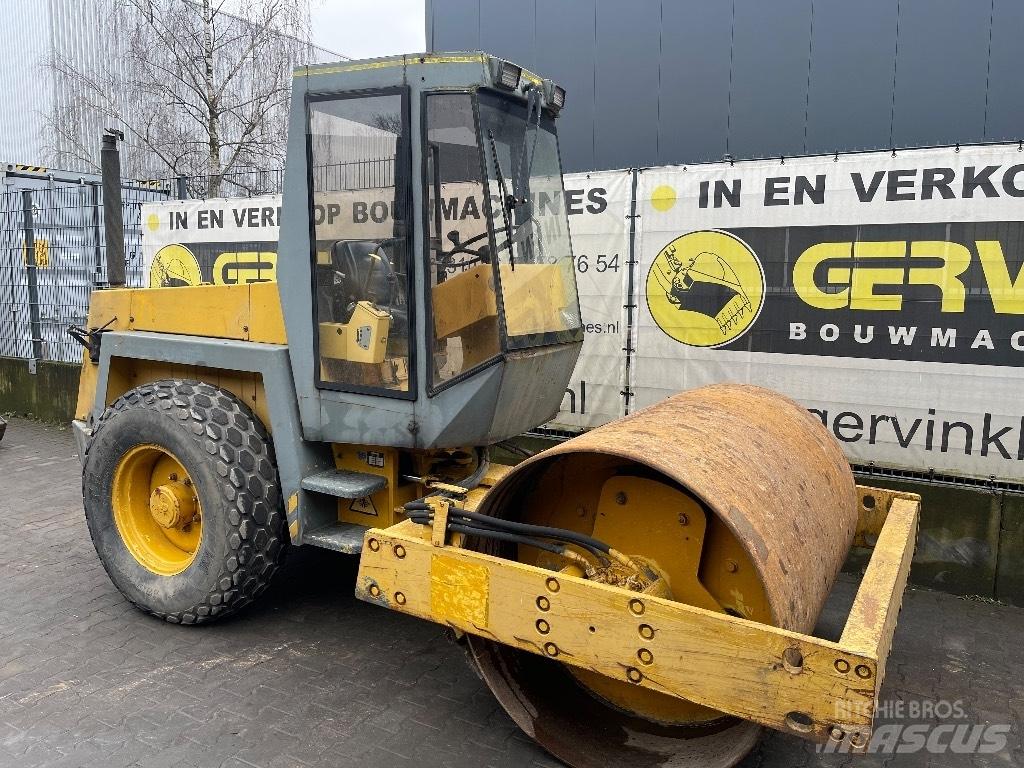 Bomag BW 172 D-2 مداحل ثنائية الاسطوانة