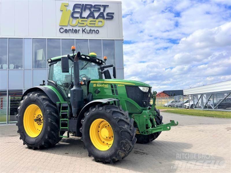 John Deere 6250R الجرارات