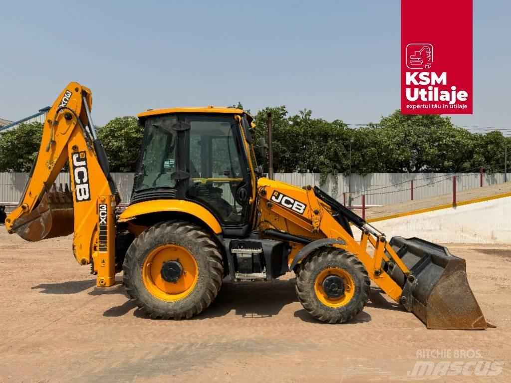 JCB 3 CX لوادر ذات جرافات عكسية