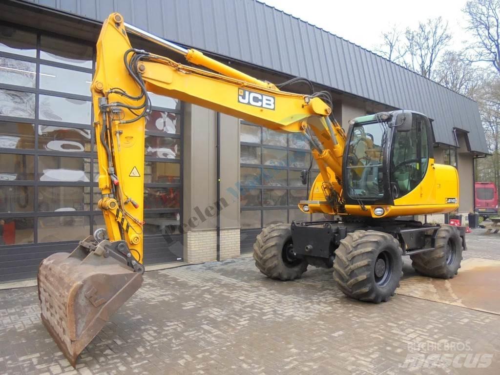 JCB 145W حفارات بعجل