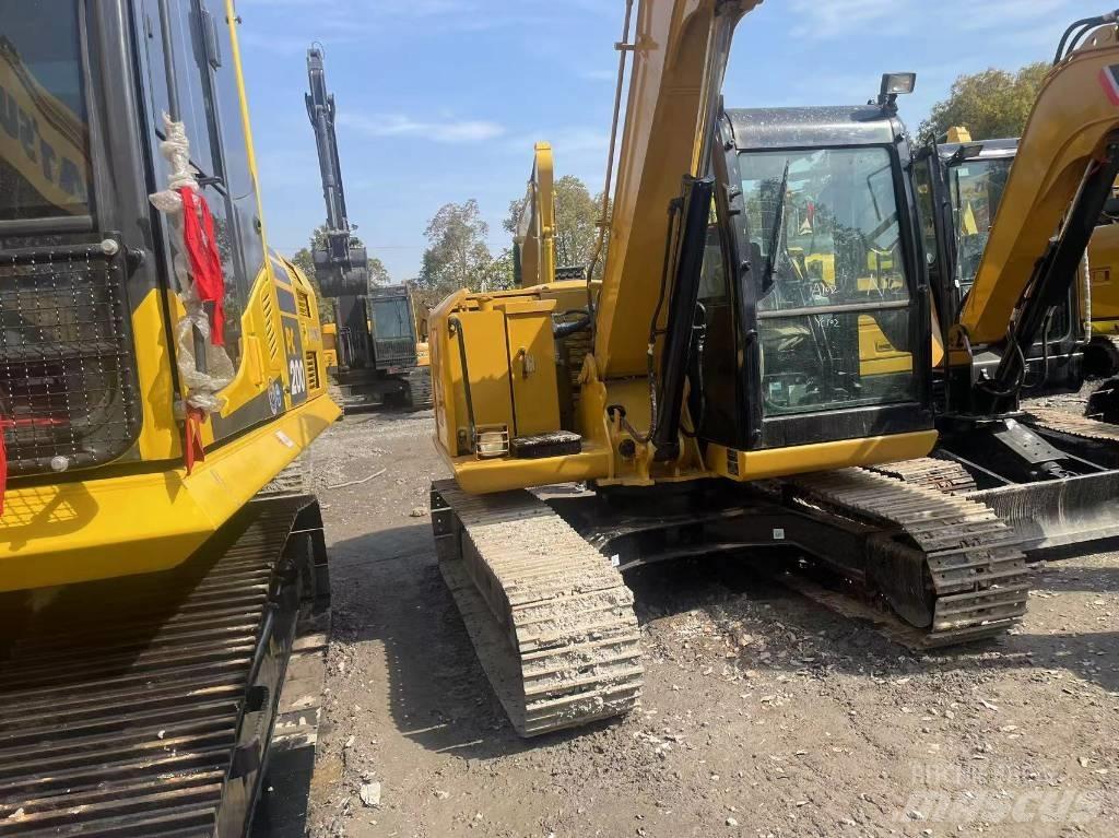 CAT  307 حفارات زحافة