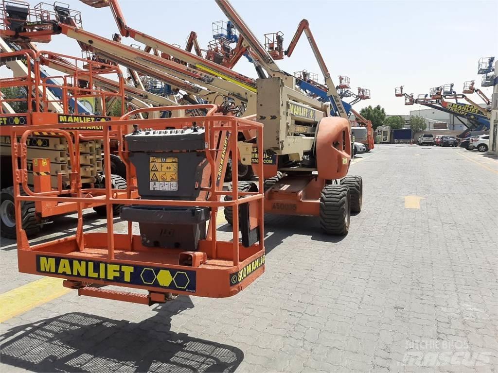 JLG 450AJ رافعات سلة مفصلية