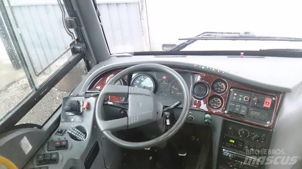 Isuzu Turquoise حافلة داخل المدينة