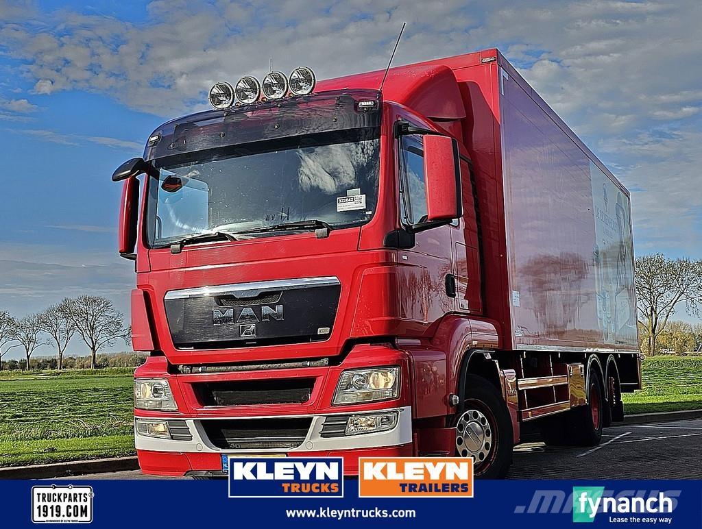 MAN 26.320 TGS شاحنات ذات هيكل صندوقي