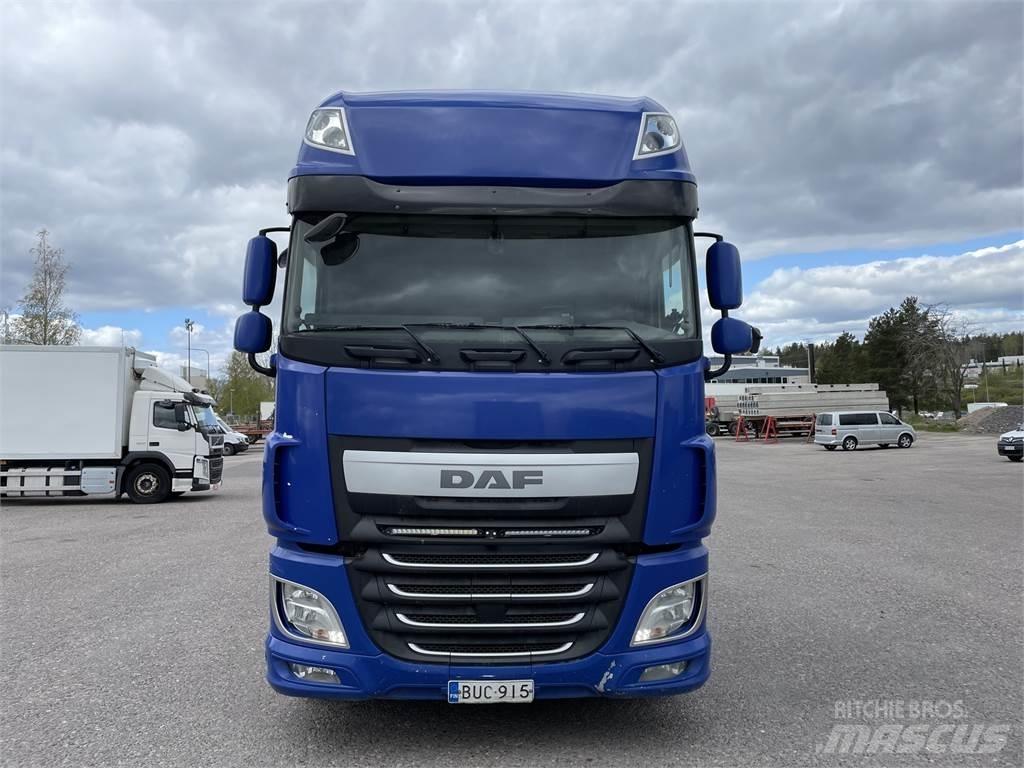 DAF XF510 6x2 شاحنات الرافعات الخطافية
