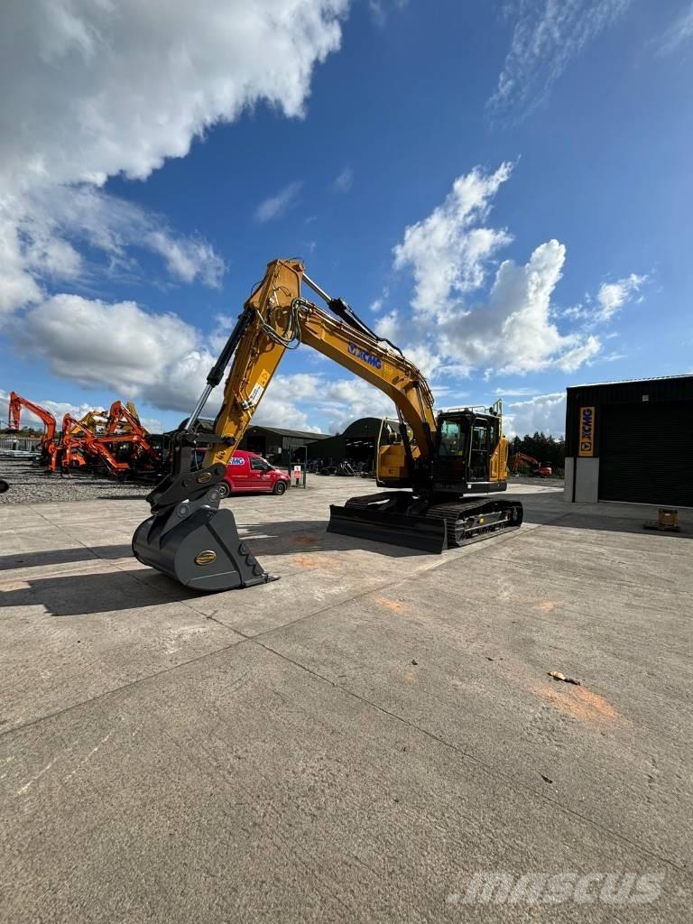 XCMG XE235ECR حفارات زحافة