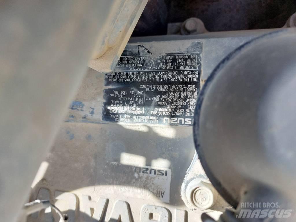 Hitachi ZX210LC-6 حفارات زحافة