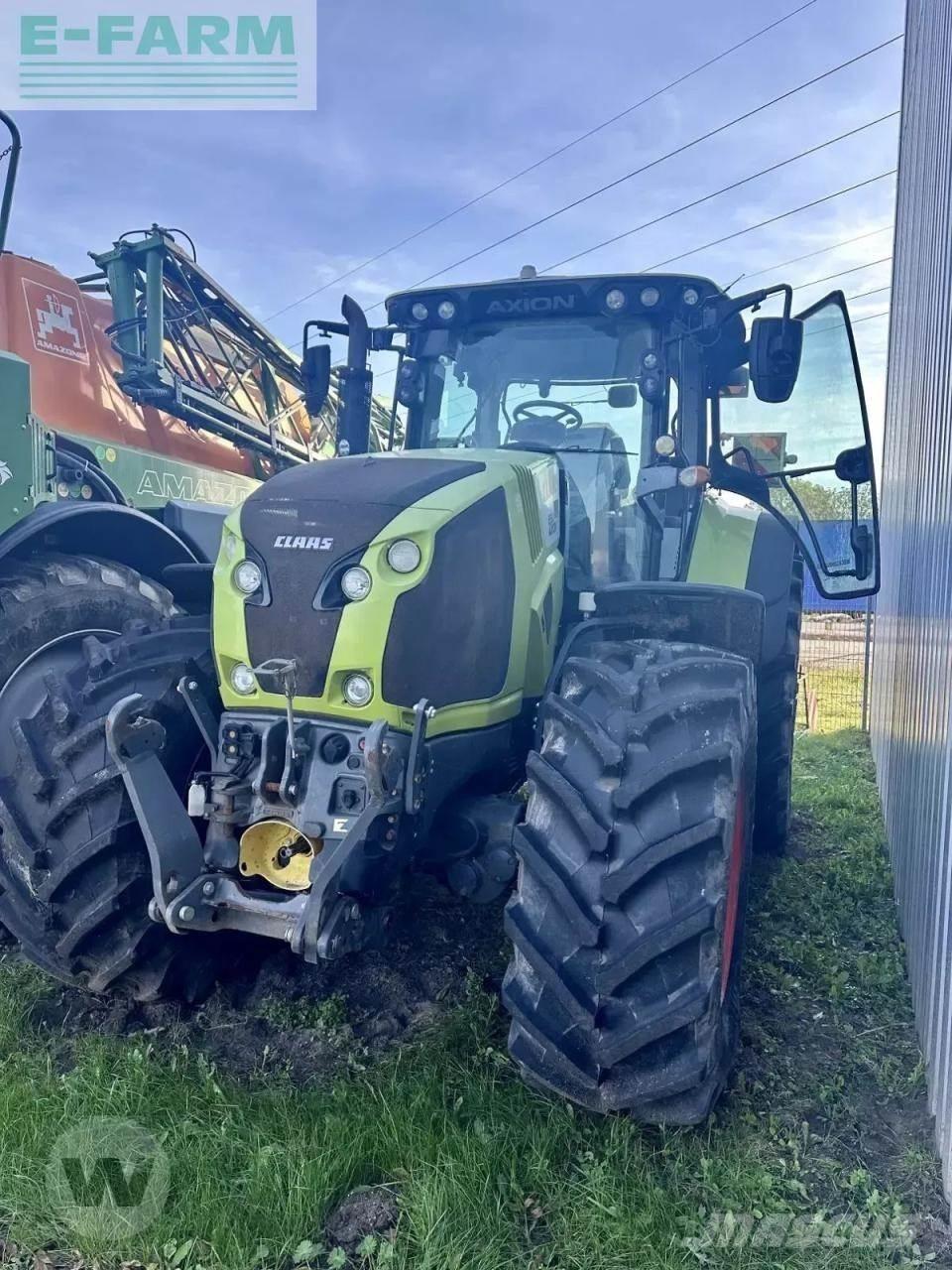 CLAAS axion 850 الجرارات