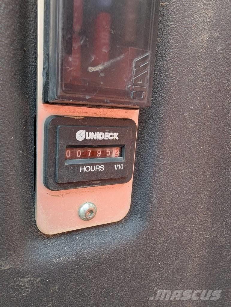 Ausa D 350 AH G عربات نقل قلابة للمواقع