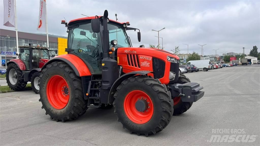 Kubota M7153 الجرارات