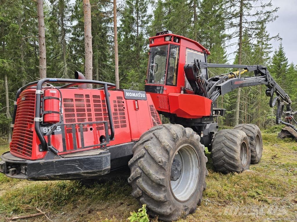 Komatsu 911.5 حصادات