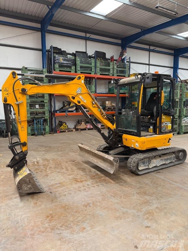 JCB 35Z-1 حفارات صغيرة أقل من 7 طن (حفارات صغيرة)