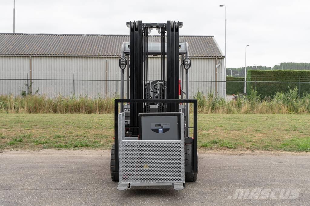 Manitou ME 435 شاحنات ذات رافعات شوكية تعمل بالكهرباء