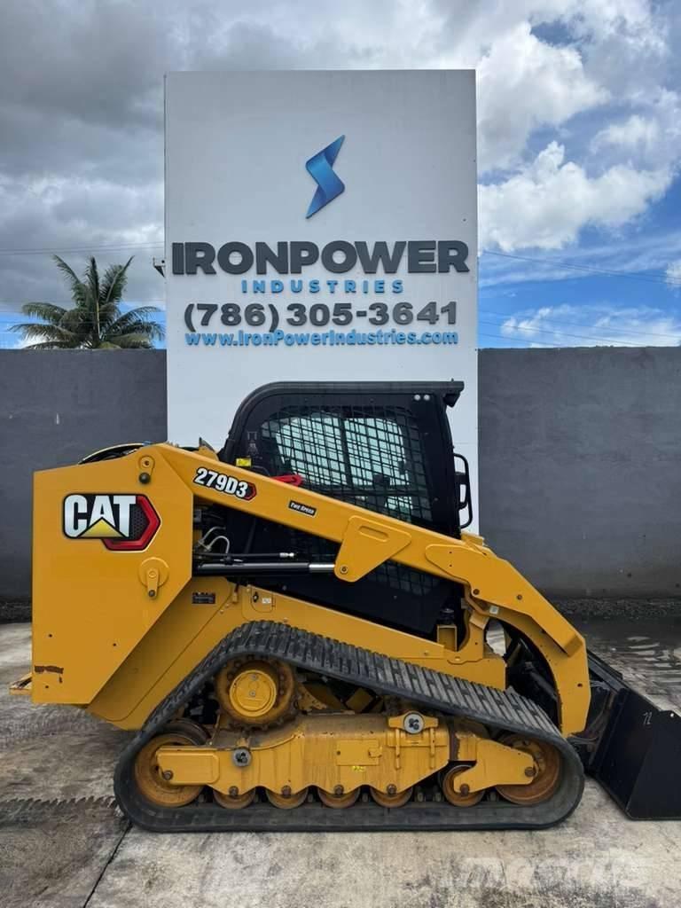 CAT 279 D3 لوادر انزلاقية التوجيه