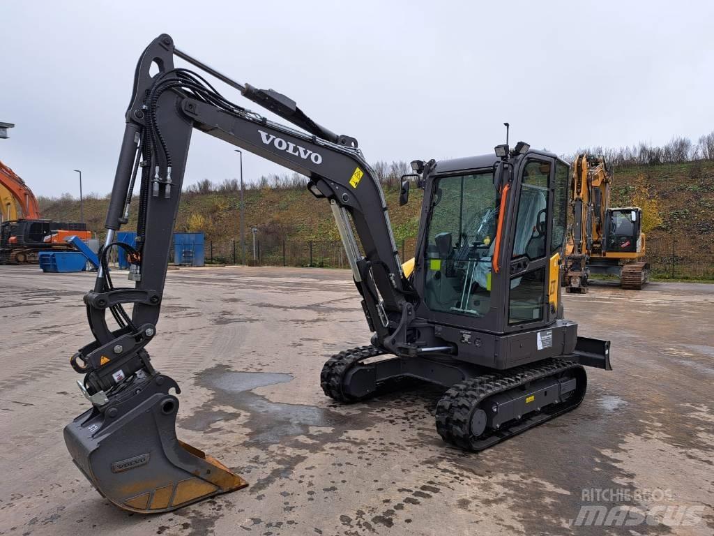 Volvo EC 37 F حفارات صغيرة أقل من 7 طن (حفارات صغيرة)