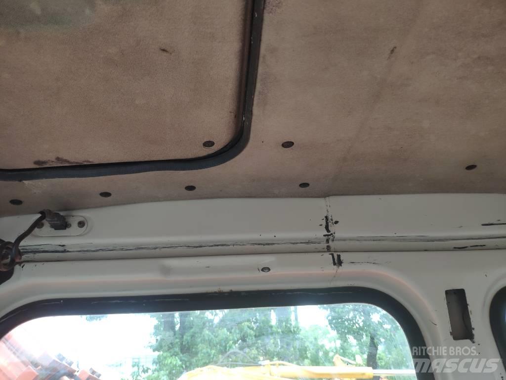 Doosan DH 150 W-7 حفارات بعجل