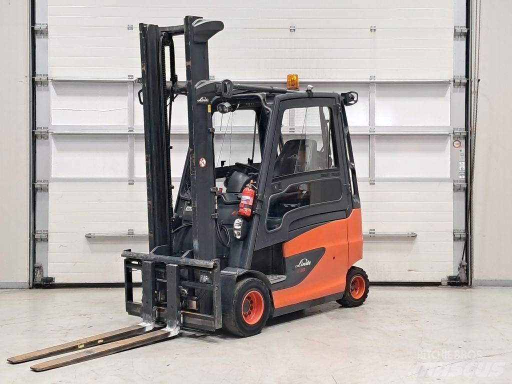 Linde E30HL-01/600 شاحنات ذات رافعات شوكية تعمل بالكهرباء