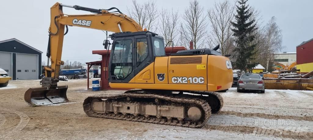 CASE CX 210 C حفارات زحافة