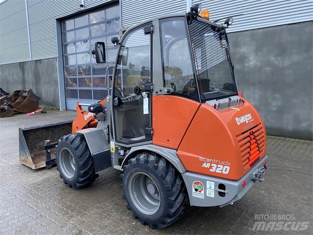 Weycor AR320 Cab لوادر متعددة الأغراض