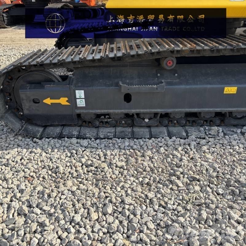 Komatsu PC 240 حفارات زحافة