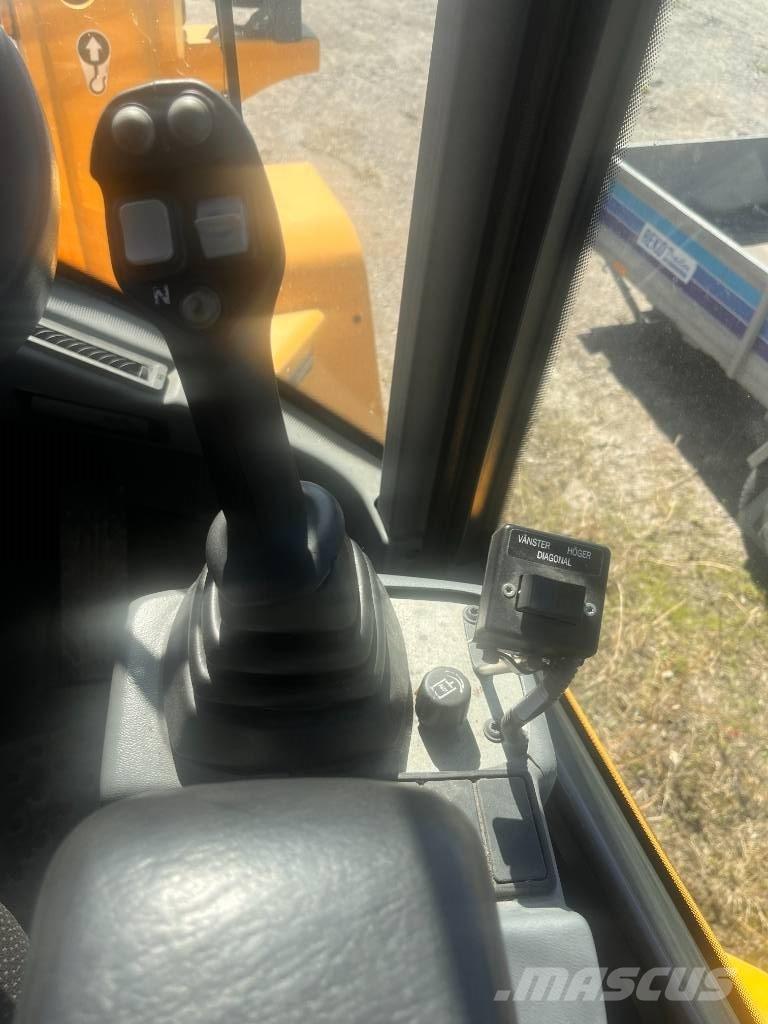 Volvo L 35 GT لوادر بعجل