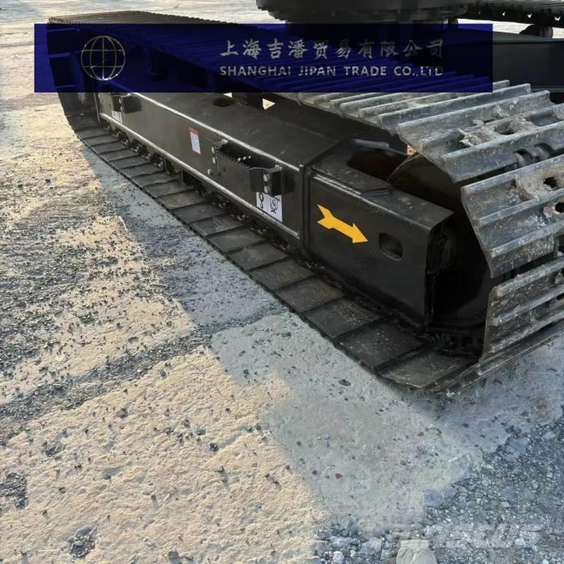 Sany SY 135 C حفارات زحافة