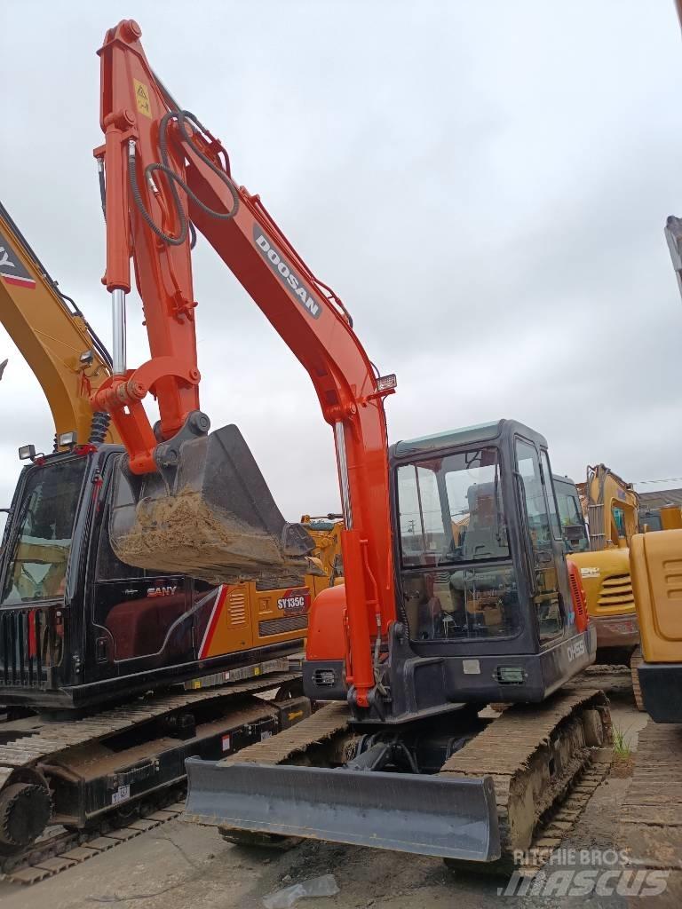 Doosan DH 55 حفارات صغيرة أقل من 7 طن (حفارات صغيرة)