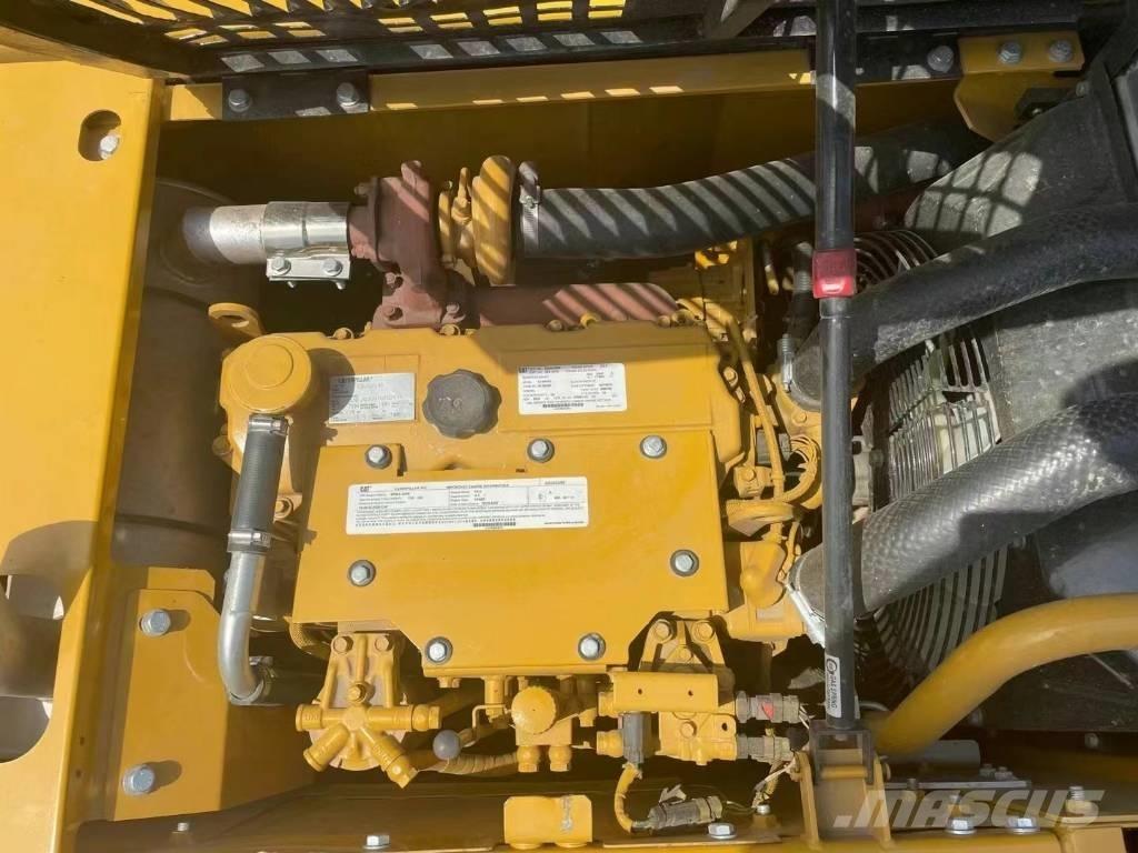 CAT 312D حفارات وسط 7 طن - 12 طن