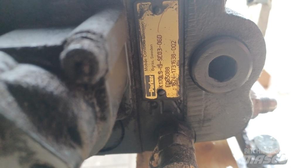 John Deere 1270 D هيدروليات