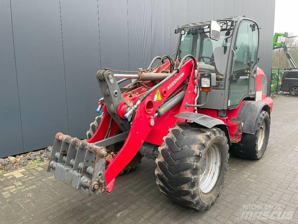 Weidemann 5080 معدات مناولة لأغراض الزراعة