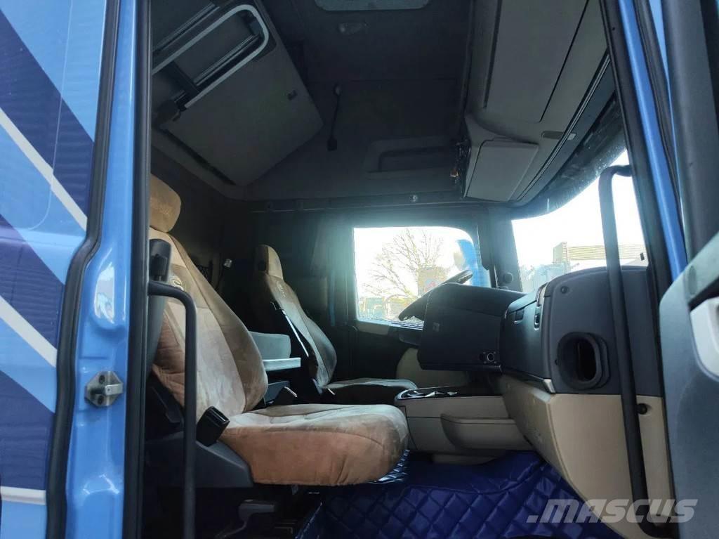 Scania R490 4x2 وحدات الجر
