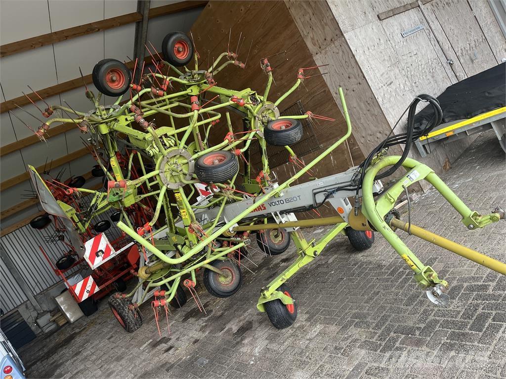 CLAAS volto 1320T مكابس وميبسات التبن