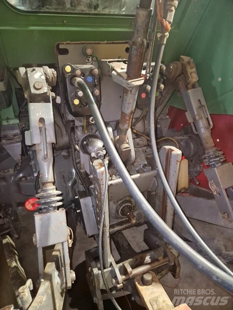 Fendt 410 com1 الجرارات