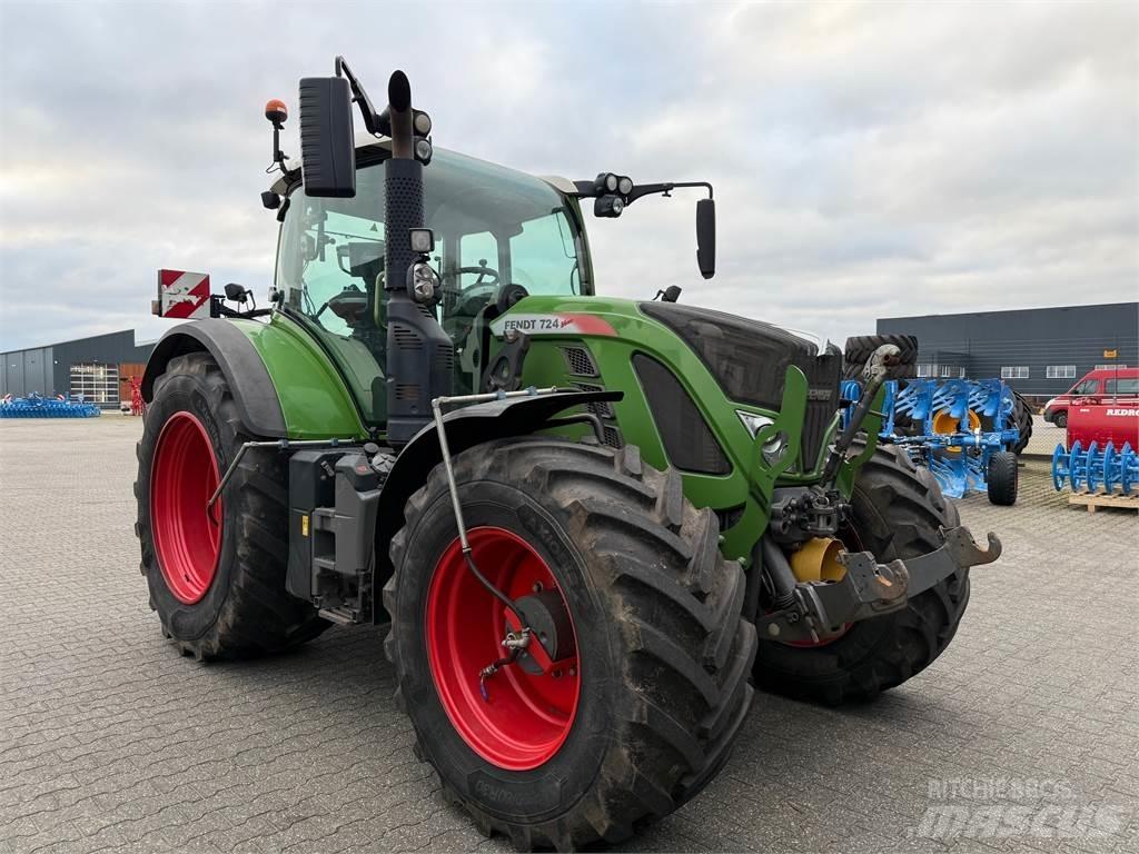 Fendt 724 S4 الجرارات