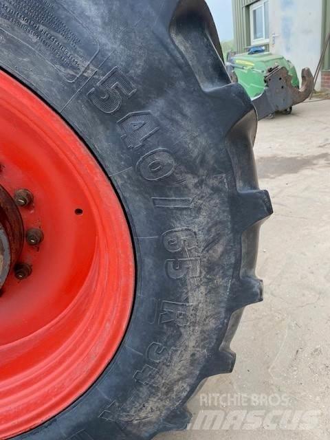 Fendt 916 الجرارات