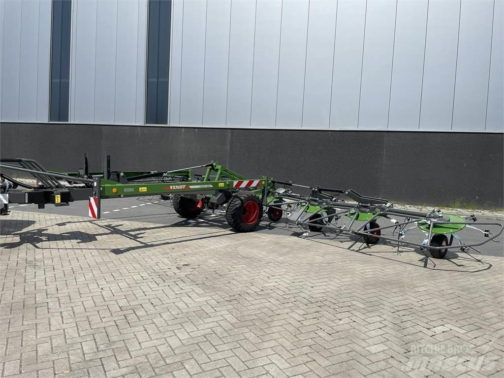 Fendt Lotus 1020 مكابس وميبسات التبن