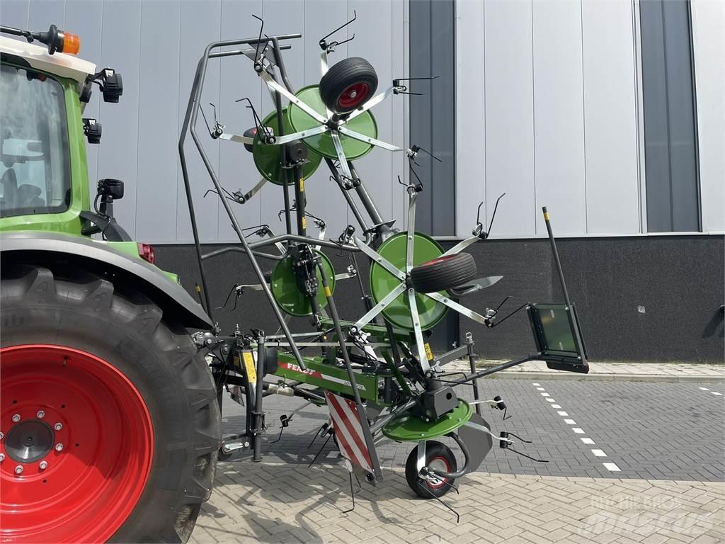 Fendt Lotus 770 مكابس وميبسات التبن